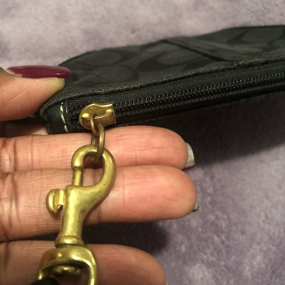 Coach Wristlet - Picture 4 of 5
